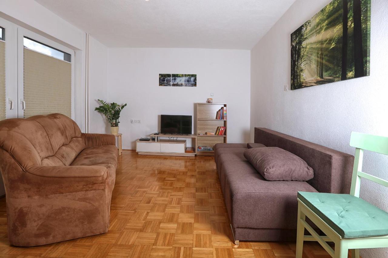 Apartma Dolinar Gorenja Vas  Eksteriør bilde